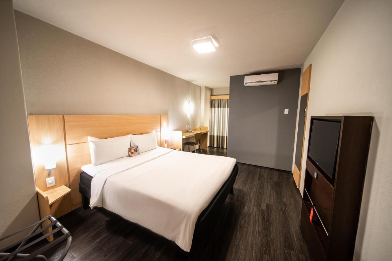 Ibis De Iracema Hotel 3*