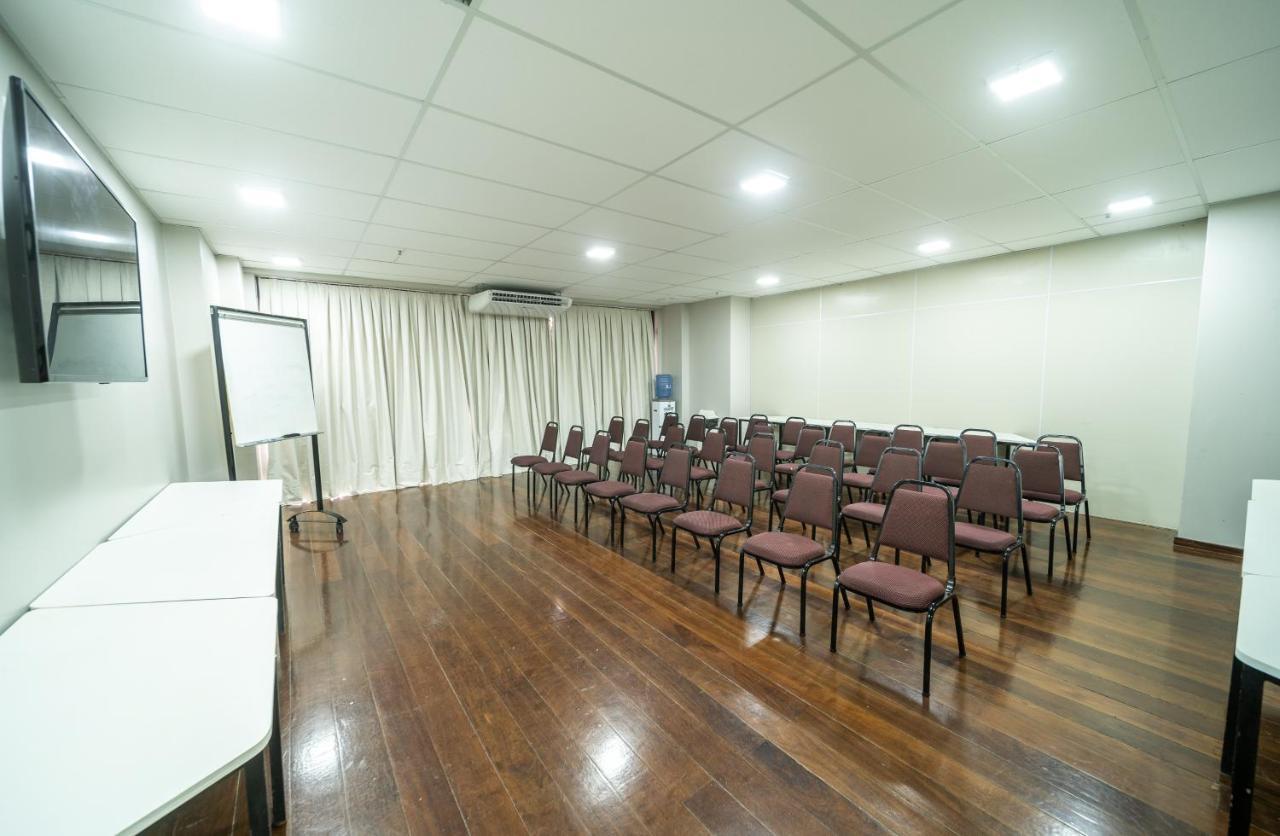 Ibis De Iracema Hotel