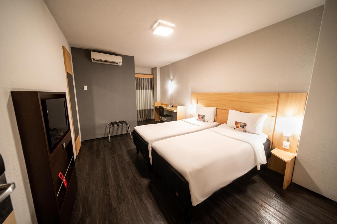 Ibis De Iracema Hotel