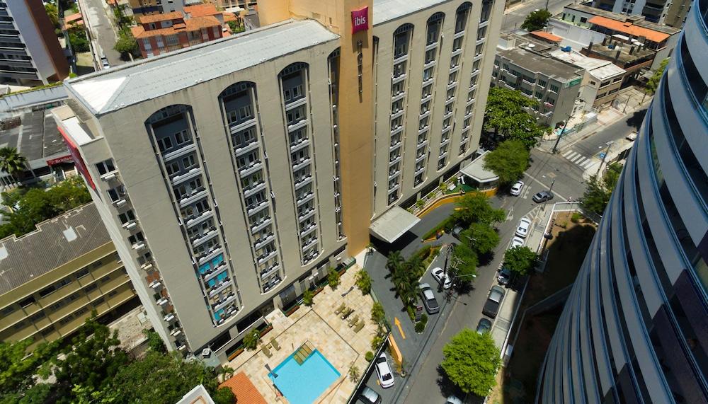 Ibis De Iracema Hotel